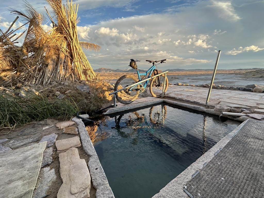 NATURAL OUTDOOR HOT SPRINGS IN TECOPA